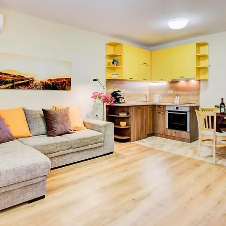 Sea Garden 아파트 *